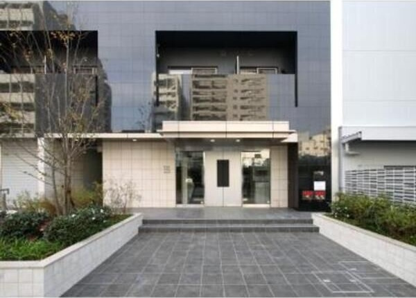 パークアクシス丸の内のエントランス