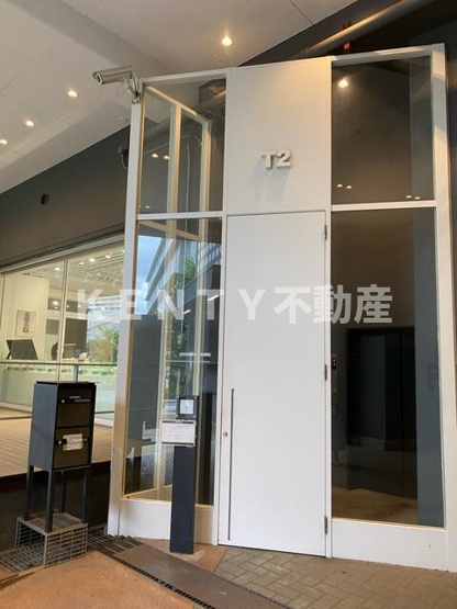 【エントランス】 | Ｔ２号棟 | 毎日通るエントランスはこのようになっています
