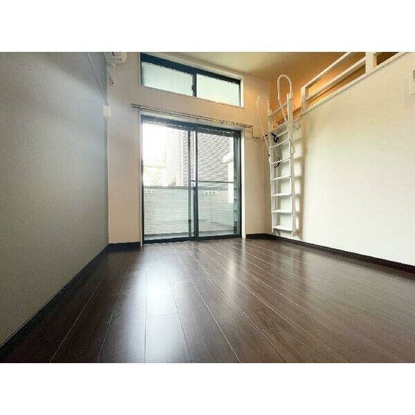 cordial上小田井　名古屋市賃貸　仲介手数料無料の居間・リビング