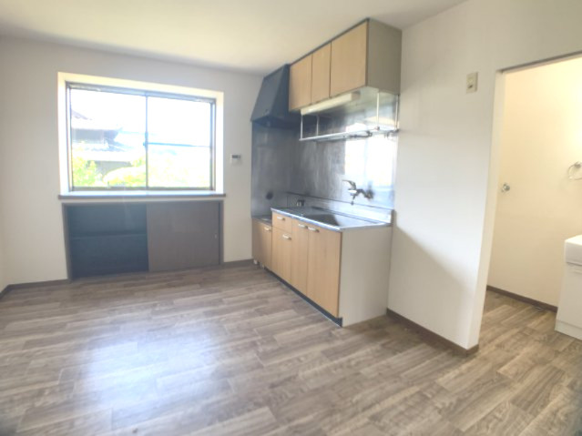 ガーデンヒルズの内装|別部屋反転間取のお写真になります。参考にご覧くださいませ。