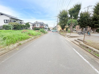 【前面道路含む現地写真】