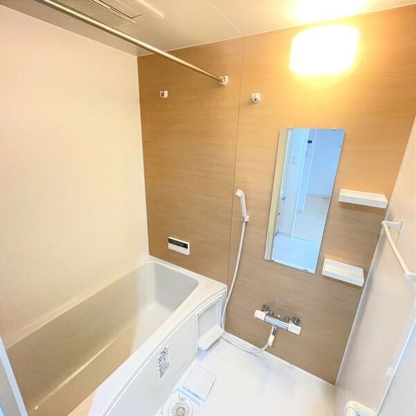 axis sakae Ⅴの浴室