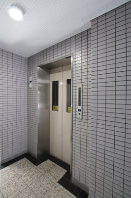 【その他共用部分】 | サンセルジュ深井 | エレベーター