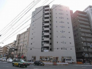 【外観】 | アールレジデンス東中野 | 鉄骨鉄筋コンクリート造のがっちりとした建物。