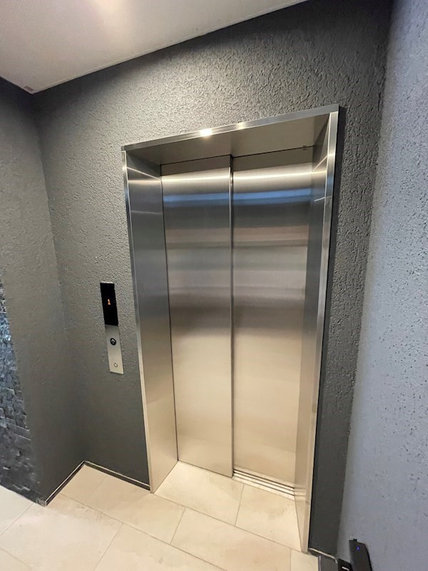 MODERN PALAZZO六本松stationの外観