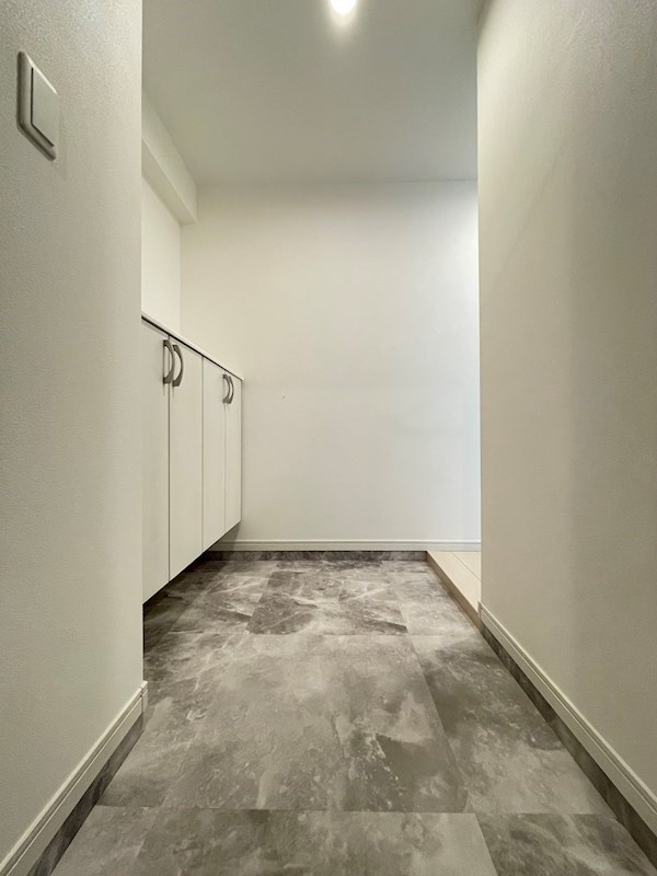 MODERN PALAZZO六本松stationの玄関