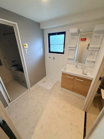 コボリマンション甲東園の独立洗面台