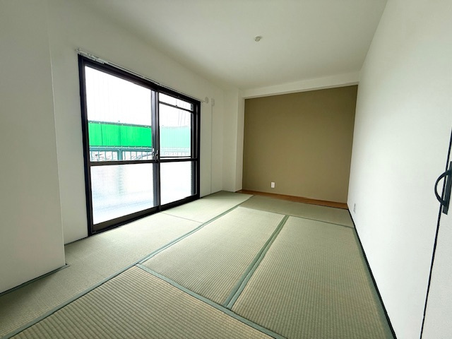 コボリマンション甲東園の和室