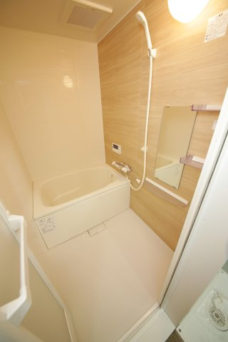 ジュネス青山の浴室