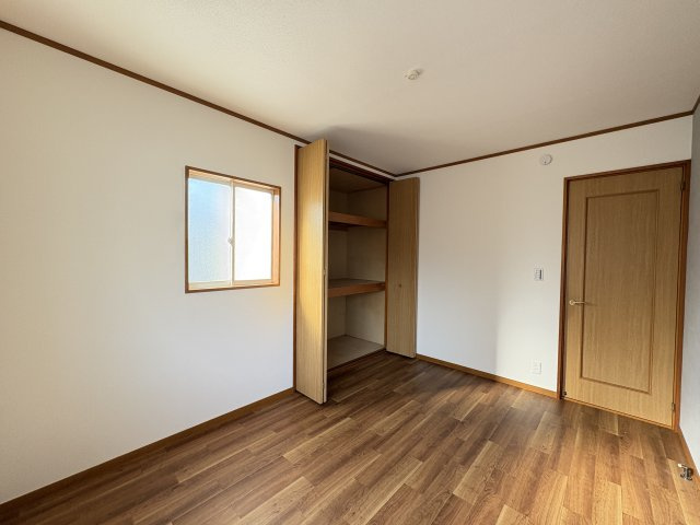 【洋室】 | 寄居町大字用土　中古戸建