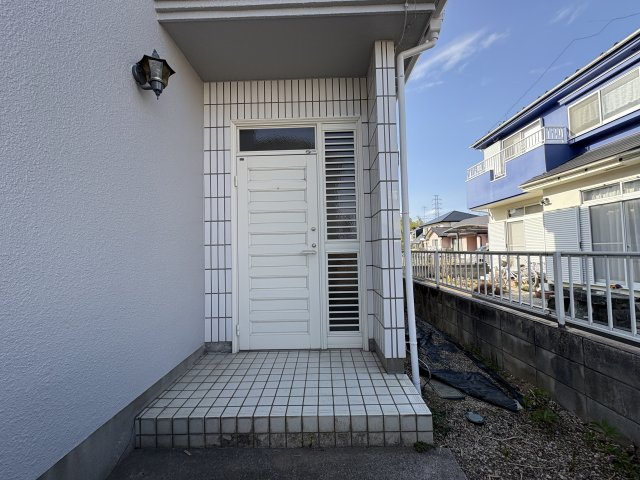 【玄関】 | 寄居町大字用土　中古戸建