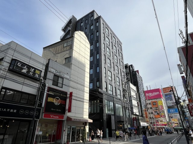 大阪市中央区難波千日前の事務所の外観