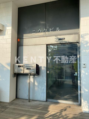 【エントランス】 | Ｎビル | ゆとりのあるエントランスです