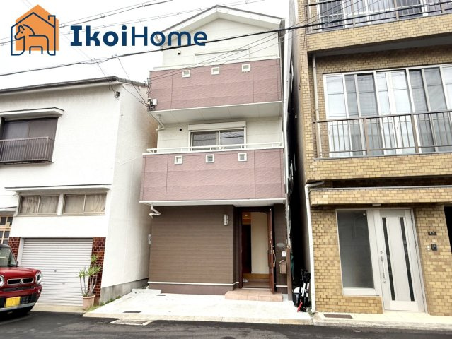 明石市岬町　中古戸建のエントランス|【ホームページに現地動画掲載中】●年中無休：当日予約可●3階からは明石海峡大橋がながめます！