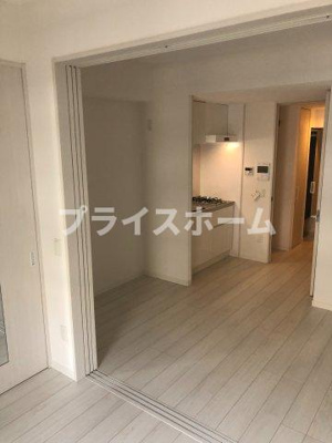 【居間・リビング】 | 仲介手数料割引！HPに初期費用掲載！「プライスホーム」で検索！アソシアグロッツォ博多サザンテラス