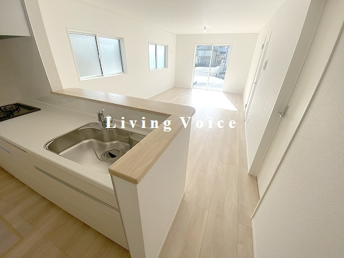 【前面道路含む現地写真】 | 南足柄市中沼第12　Ⅰ・Ⅱ・Ⅲ期　新築一戸建て　全9棟 | 南足柄市中沼第12　Ⅰ・Ⅱ・Ⅲ期　新築一戸建て　全9棟