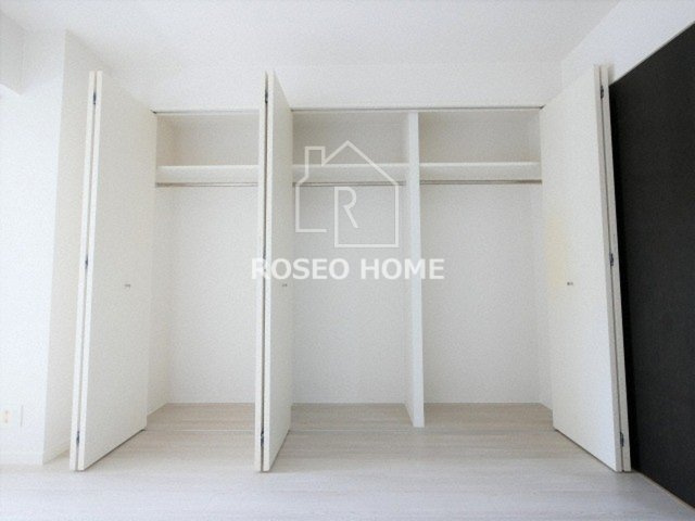 アプリーレ堺筋本町の収納