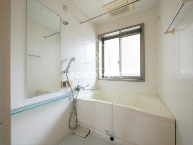 アプリーレ堺筋本町の浴室