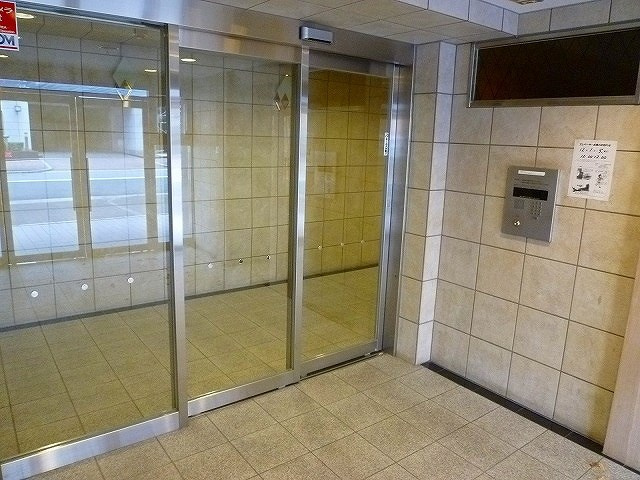 パルシオ三宮フラワーロードのエントランス