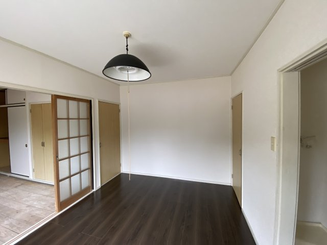 DK福俵B棟の洋室