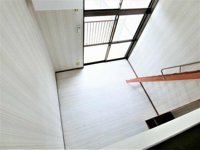 グランドメゾン君ヶ代の洋室