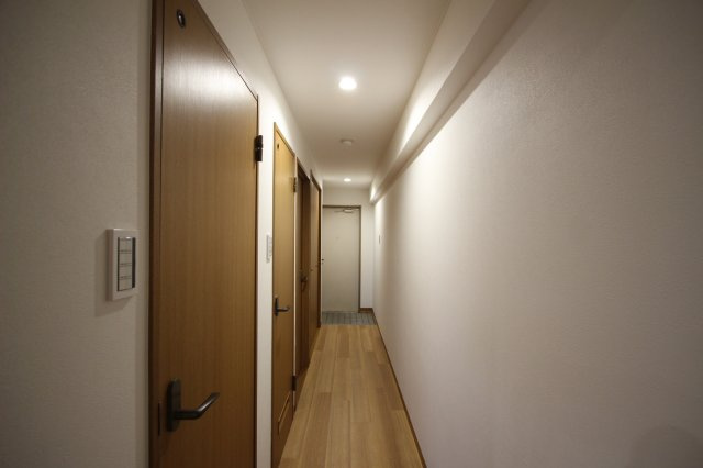 メゾンふだばの玄関