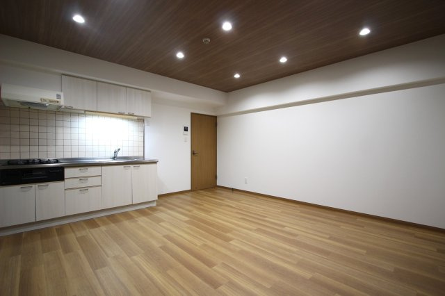 メゾンふだばの居間・リビング