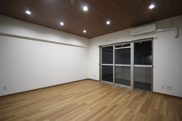 メゾンふだばの居間・リビング