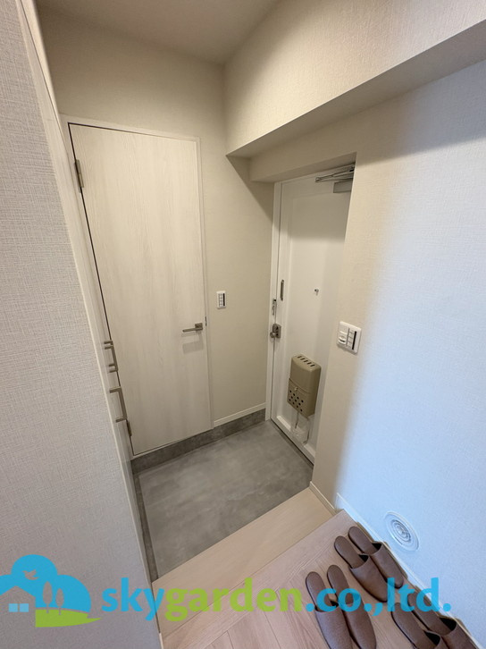 片瀬東映マンションの玄関