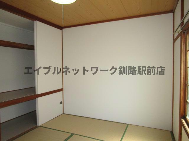 荒木ハイツの和室
