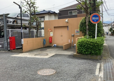 【設備】 | ダイアパレス本厚木第５ | 共有部分は、住民なら誰もが使える設備のこと。例えば駐車場やエレベーター、インターネット設備、セキュリティ設備などがあります。他にも、マンションの廊下・外部階段やエントランス・ゴミ置き場などがあります。