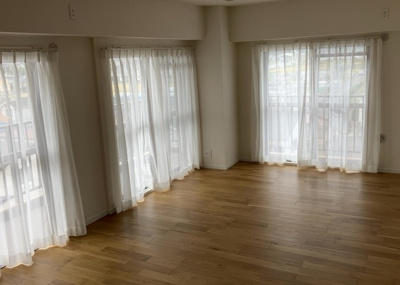 【子供部屋】 | ダイアパレス本厚木第５ | 子供が何人でも年齢によっては、受験時にしっかり壁のある個室があった方が良い場合もあります。難しい問題ですが、兄弟の人数や、性別や年齢差によって状況が異なりますので、数年後のこともしっかり考えましょう。