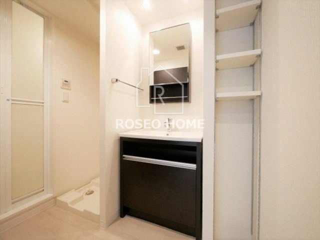 アプリーレ堺筋本町の洗面所