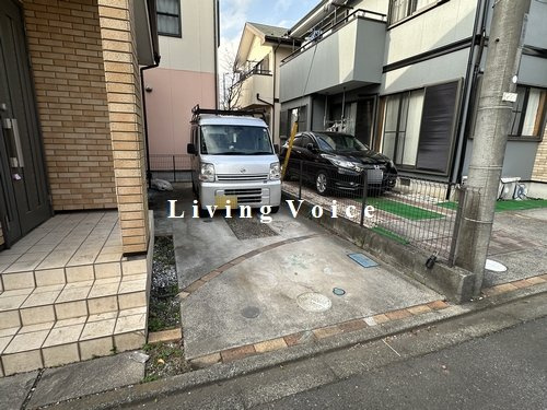 【駐車場】 | 【仲介手数料０円】相模原市南区大野台3丁目　中古一戸建て | 相模原市南区大野台3丁目　中古一戸建て