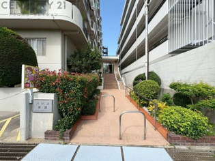 エントランス（外）