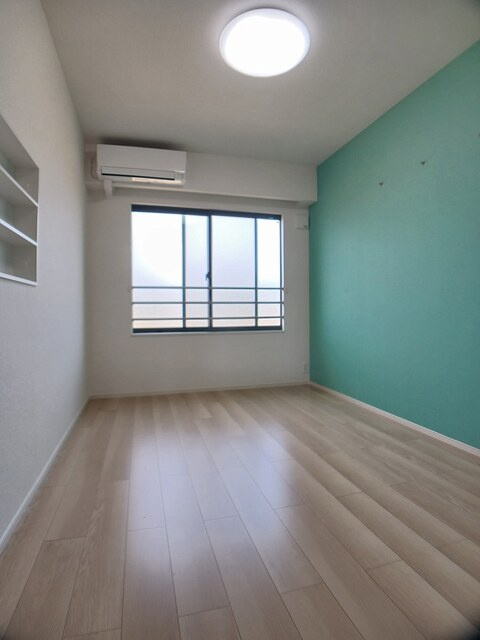 ヴィーナスの洋室