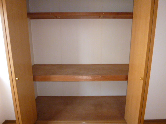 レーベン中畝Ｂの収納