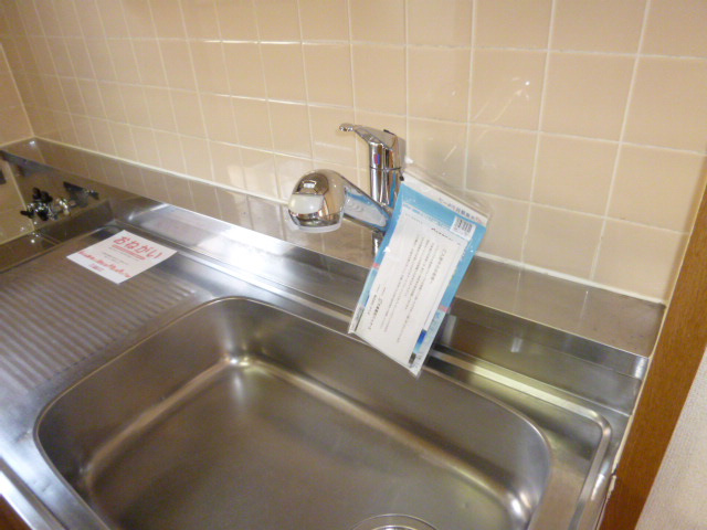 レーベン中畝Ｂのキッチン