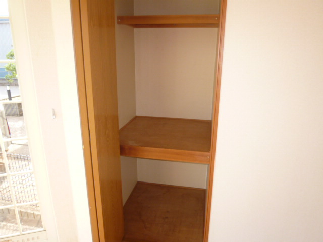 レーベン中畝Ｂの収納