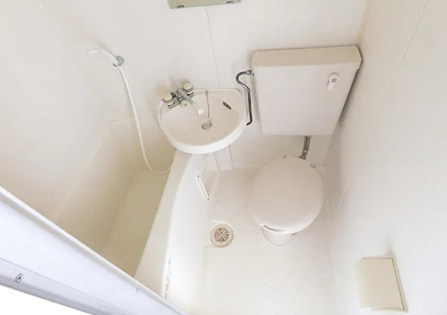 ★ポータル未掲載★　【大阪府】茨木市　1棟売りマンションの浴室