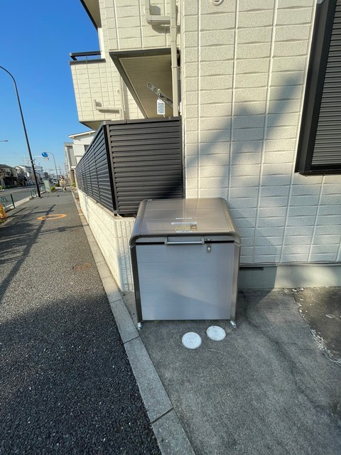 カーサ　デュオのその他共用部分|★敷地内ゴミストッカー★