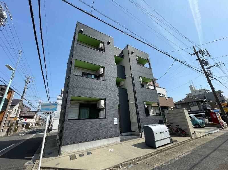 クラスティーネ中村町の外観