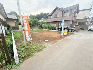 【前面道路含む現地写真】