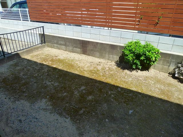 パールハイツの庭