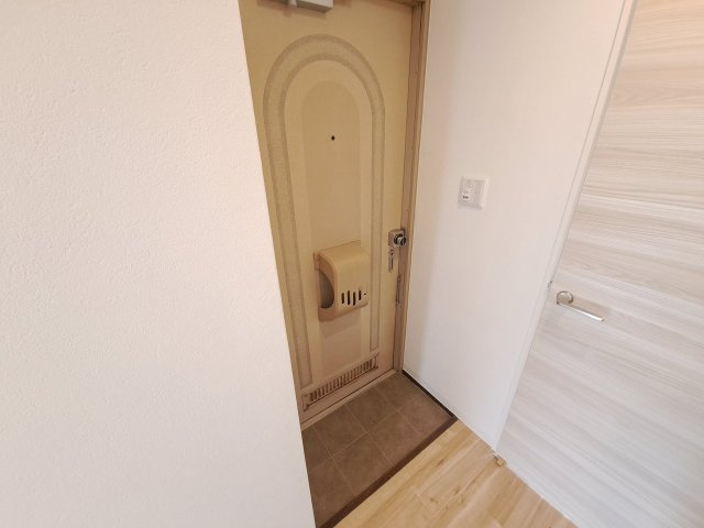 パールハイツの玄関