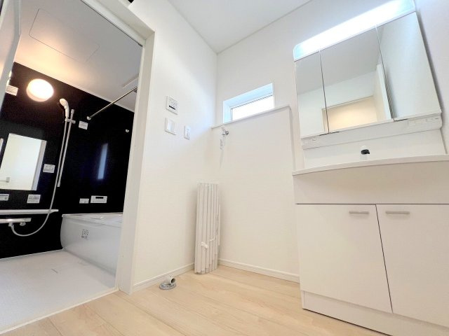 武蔵村山市中原　新築戸建　全7棟の独立洗面台