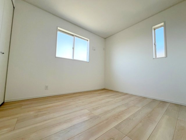 武蔵村山市中原　新築戸建　全7棟の洋室