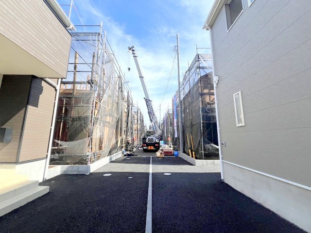 武蔵村山市中原　新築戸建　全7棟の駐車場