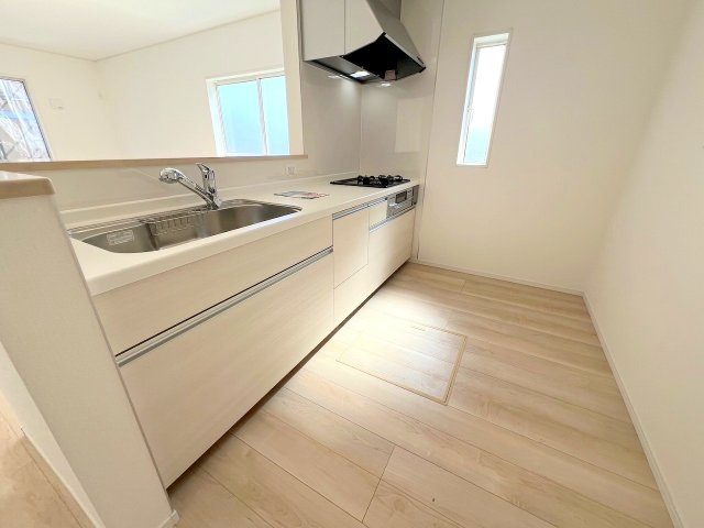 武蔵村山市中原　新築戸建　全7棟のキッチン