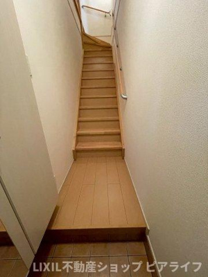 【玄関】 | サニーヒルズＢ